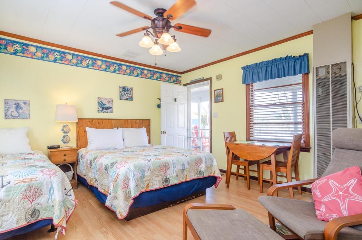The Pelican Hidden Treasure Inn Room 2 By Bryant Real Estate Kure Beach Esterno foto