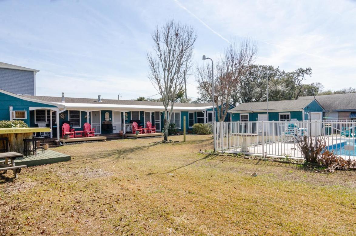 The Pelican Hidden Treasure Inn Room 2 By Bryant Real Estate Kure Beach Esterno foto